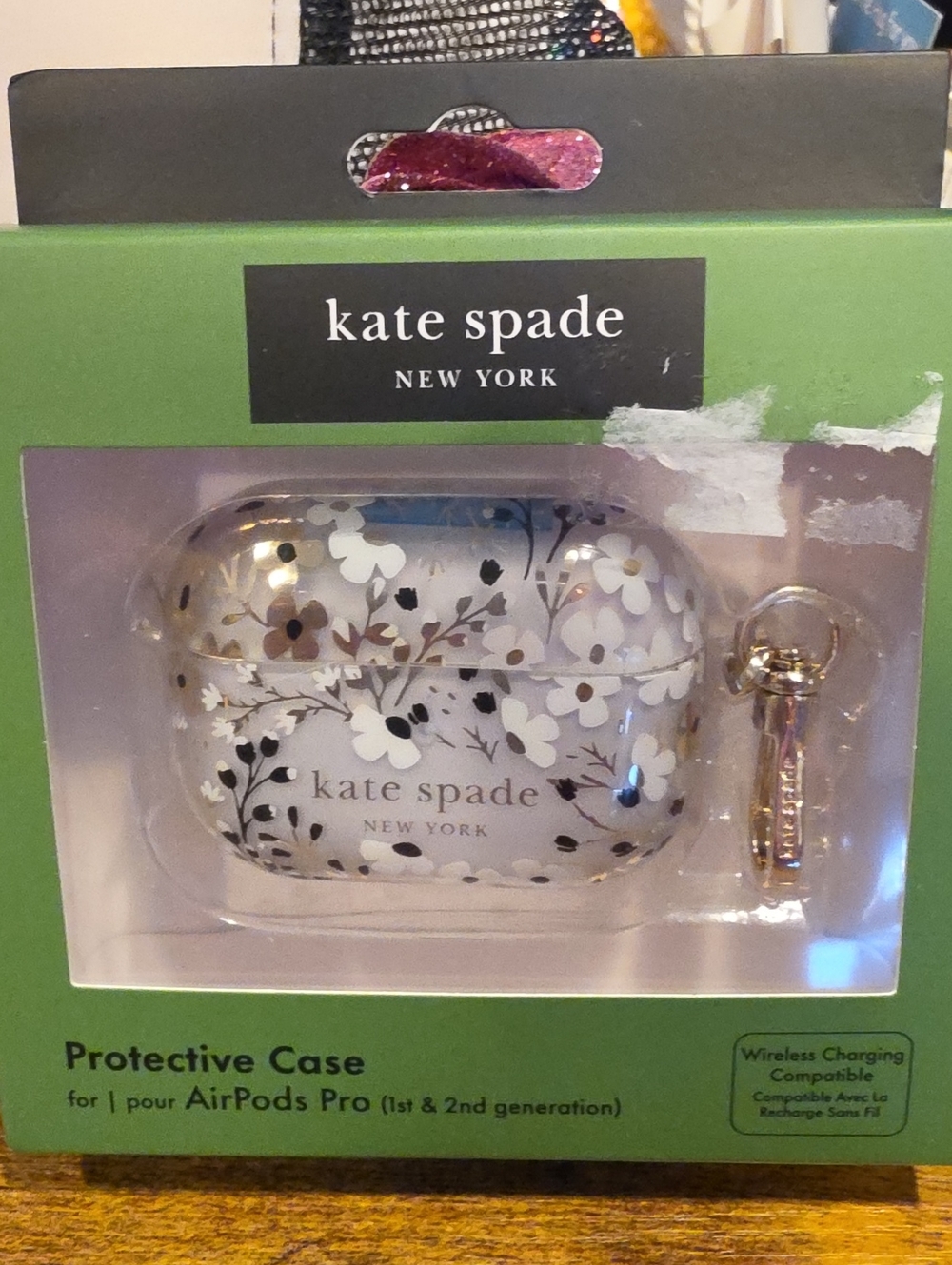 kate spade White Floral & Gold AirPods Pro Case with Gold Key Ring